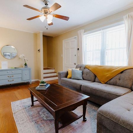 Centrally Located 3Br Overton Square Fast Wifi Free Parking Yes Pets Memphis Bagian luar foto