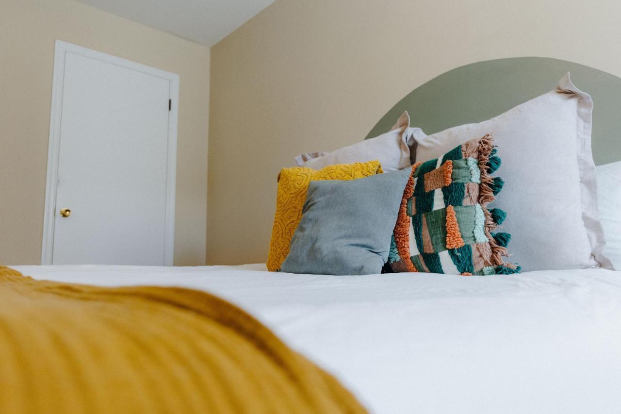 Centrally Located 3Br Overton Square Fast Wifi Free Parking Yes Pets Memphis Bagian luar foto